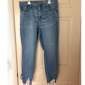 Cropped high waisted jeans